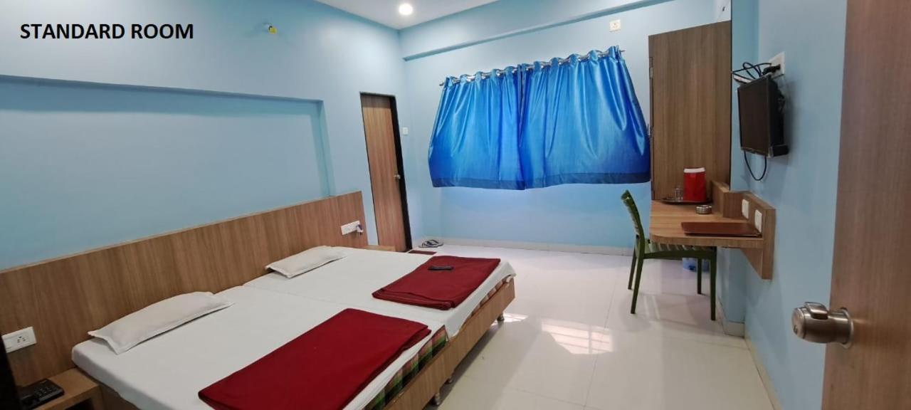 Hotel Aaditya Palace Bhusawal Экстерьер фото